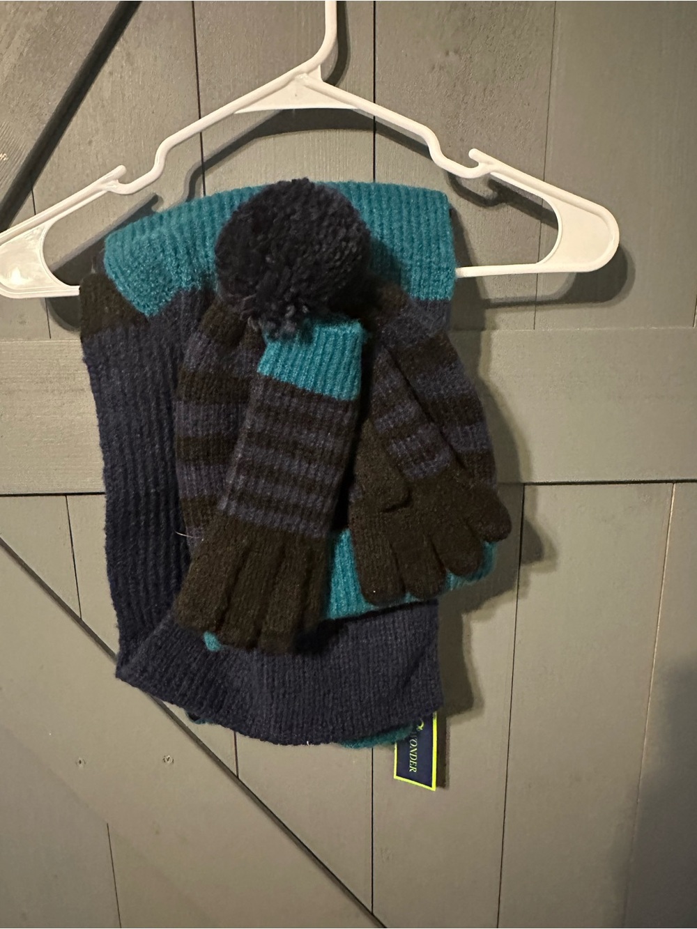 NWT Women’s 3pc Winter Knit Set | Striped Beanie Scarf & Gloves Teal/Navy/Black